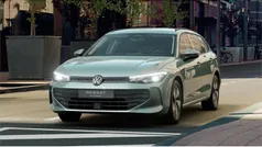 Usado 2025 VW Passat Familiar | 46.199 €