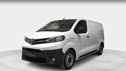 Käytetty Toyota Proace Plus 100 kW (136 HP) 2023 Valkoinen Tila-auto