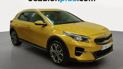 Usado Kia XCeed 120 CV (88 kW) 2020 Amarillo SUV