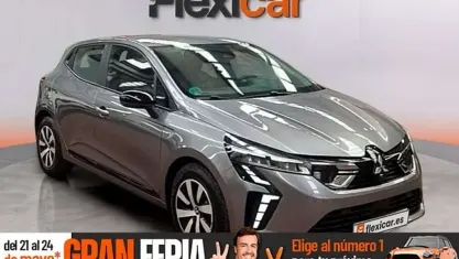 Usado Mitsubishi Colt Motion 91 CV (66 kW) 2024 Gris Utilitario