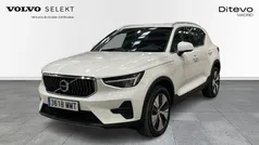 Usado 2024 Volvo XC40 Core SUV | 36.900 € (Precio justo)