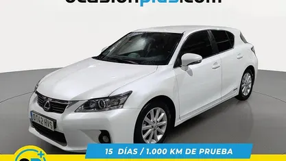 Usado Lexus CT200h 136 CV (100 kW) 2014 Blanco Utilitario