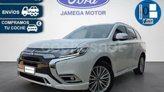 Usado 2019 Mitsubishi Outlander P-HEV SUV | 23.490 € (Precio justo)