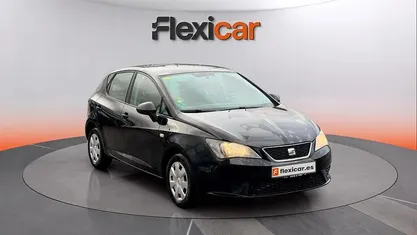 Usado Seat Ibiza Reference 85 CV (62 kW) 2014 Negro Utilitario