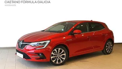 Usado Renault Mégane Zen 160 CV (117 kW) 2021 Rojo Berlina