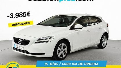 Occasion Volvo V40 Momentum 150 PK (110 kW) 2017 Wit Stationwagen