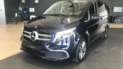 Nuevo Mercedes V220 Avantgarde 190 CV (139 kW) 2025 Azul Monovolumen