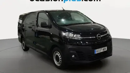 Usado Opel Vivaro-e Combi Expression 145 CV (106 kW) 2022 Negro Monovolumen