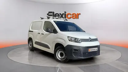 Usado Citroën Berlingo 76 CV (55 kW) 2019 Blanco Monovolumen