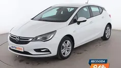 Blanco Usado 2017 Opel Astra Selective Berlina | 11.399 € (Precio justo)