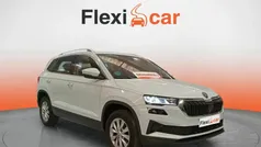 Blanco Usado 2023 Skoda Karoq Ambition SUV | 19.690 € (Super precio)