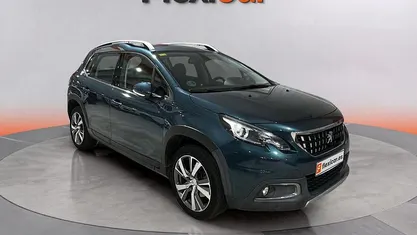 Usado 2016 Peugeot 2008 Allure SUV | 9990 € (Precio justo)