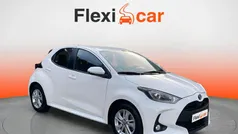 Usado 2021 Toyota Yaris Hybrid Business Edition Berlina | 14.990 € (Buen precio)
