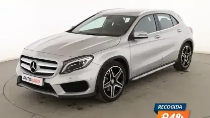 Usado Mercedes GLA220 AMG line 170 CV (125 kW) 2015 Gris SUV