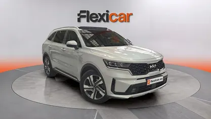 Usado Kia Sorento 232 CV (170 kW) 2023 Gris SUV
