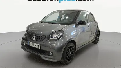 Usado Smart ForFour Passion 90 CV (66 kW) 2019 Gris Utilitario