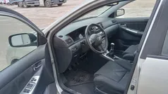 Gris Usado 2006 Toyota Corolla Luna Utilitario | 3900 € (Precio justo)
