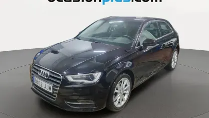Usado Audi A3 Advanced Plus 125 CV (91 kW) 2015 Negro Utilitario