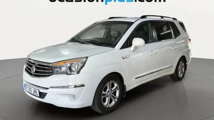 Usado SsangYong Rodius Limited 178 CV (130 kW) 2016 Blanco Monovolumen