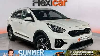 Usado Kia Niro 141 CV (103 kW) 2021 Blanco SUV
