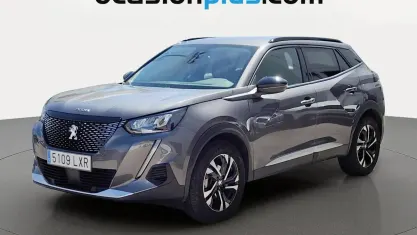 Usado Peugeot 2008 Allure 131 CV (96 kW) 2022 Gris SUV