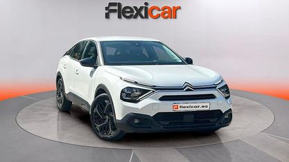 Begagnad Citroën C4 Feel 131 HK (96 kW) 2021 Vit Halvkombi