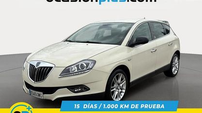 Usado Lancia Delta 165 HP (121 kW) 2010 Branco Citadino
