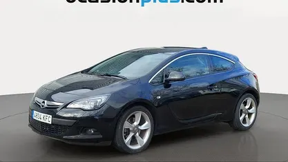 Usado Opel Astra GTC Sportive 136 CV (100 kW) 2017 Coupe