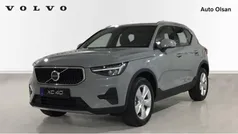 Gris Nuevo 2025 Volvo XC40 Core SUV | 39.830 € (Precio justo)