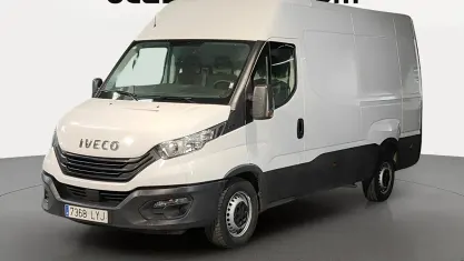 Usado Iveco Daily 156 CV (114 kW) 2022 Blanco Monovolumen
