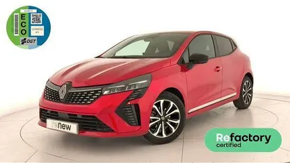 Usado Renault Clio V Techno 90 CV (66 kW) 2024 Rojo Berlina