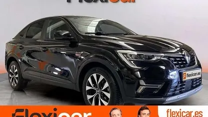Usado Renault Arkana Equilibre 145 CV (106 kW) 2022 Negro SUV