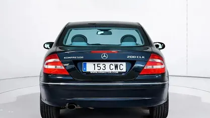 Usado Mercedes CLK200 Elegance 165 CV (121 kW) 2004 Gris Coupe