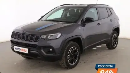 Usado Jeep Compass Trailhawk 241 CV (177 kW) 2022 Gris SUV