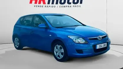 Usado Hyundai i30 Comfort 109 CV (80 kW) 2010 Azul Utilitario