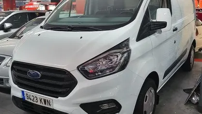 Blanco Usado 2019 Ford Transit Custom Ambiente Berlina | 20.990 € (Super precio)