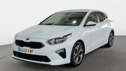 Usado Kia Ceed 136 CV (100 kW) 2019 Blanco Utilitario