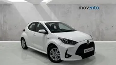 Usado 2021 Toyota Yaris Hybrid Business Edition Berlina | 18.990 € (Precio justo)