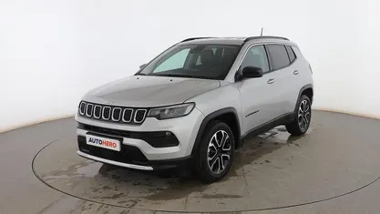 Usado Jeep Compass Limited 190 CV (139 kW) 2023 Gris SUV