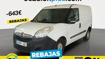 Blanco Usado 2016 Opel Combo Familiar | 7778 € (Precio justo)