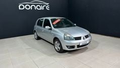 Gris Usado 2008 Renault Clio II Campus Berlina | 5990 € (Precio justo)
