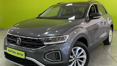Gris Usado 2023 VW T-Roc Life SUV | 27.300 € (Precio justo)