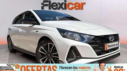 Usado Hyundai i20 N Line 84 CV (61 kW) 2023 Blanco Utilitario