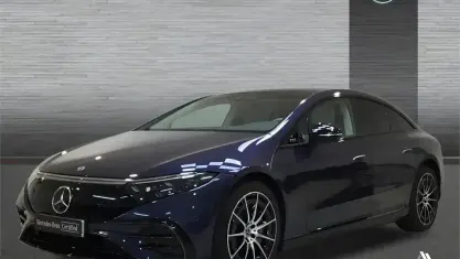 Begagnad Mercedes EQS450+ Edition 264 kW (360 HK) 2024 Blå Sedan