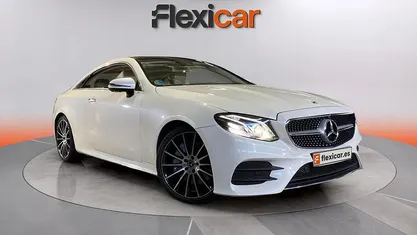 Usado Mercedes E350 299 CV (219 kW) 2019 Blanco Coupe