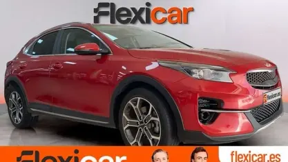 Usado Kia XCeed 160 CV (117 kW) 2022 Rojo SUV