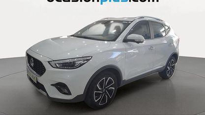 Usado MG ZS Luxury 111 CV (81 kW) 2023 Blanco SUV