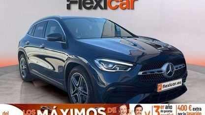 Usado Mercedes GLA200 150 HP (110 kW) 2022 Azul SUV