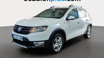 Usado 2015 Dacia Sandero Stepway Utilitario | 9158 € (Precio justo)