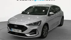 Gris plata Usado 2023 Ford Focus ST-Line Utilitario | 14.836 € (Precio justo)